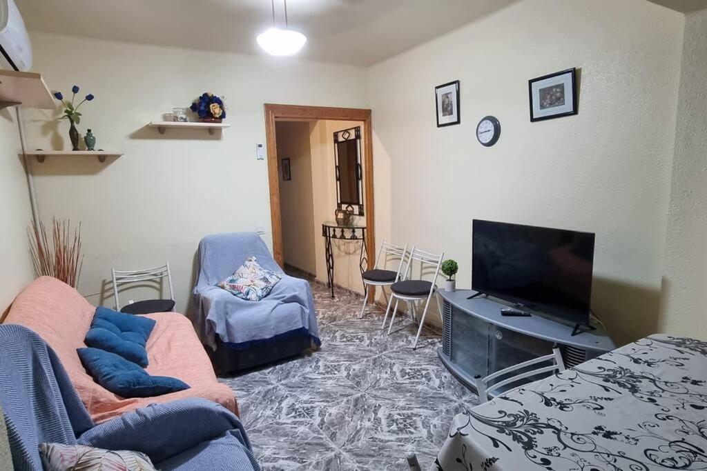 Piso A 3 Minutos De La Playa Del Zapillo Apartamento *
